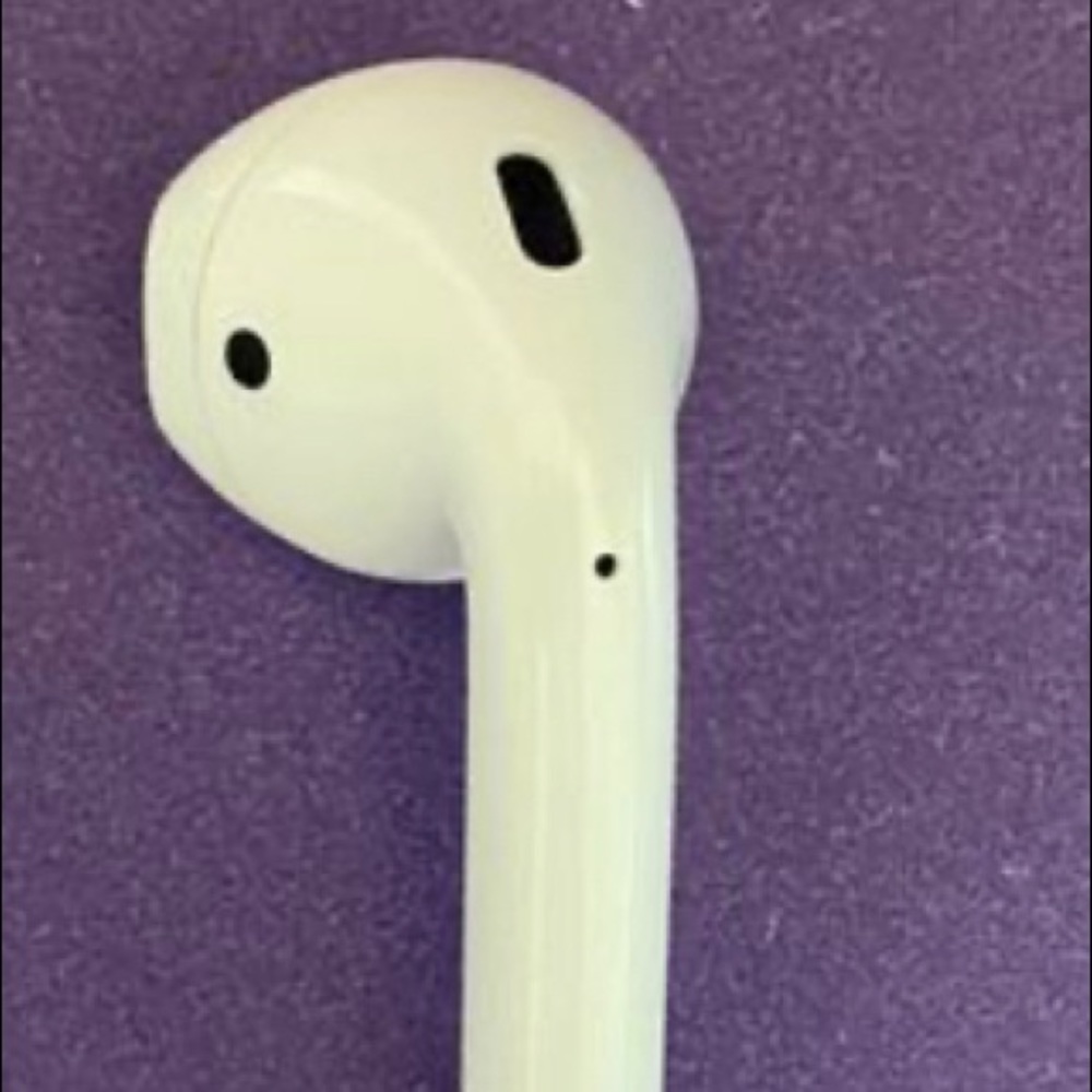 Authentic Gen 2 apple left ear AirPod